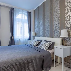 Apartment Goldcentral Grand Boulevard In The Heart Of The, Budapest
